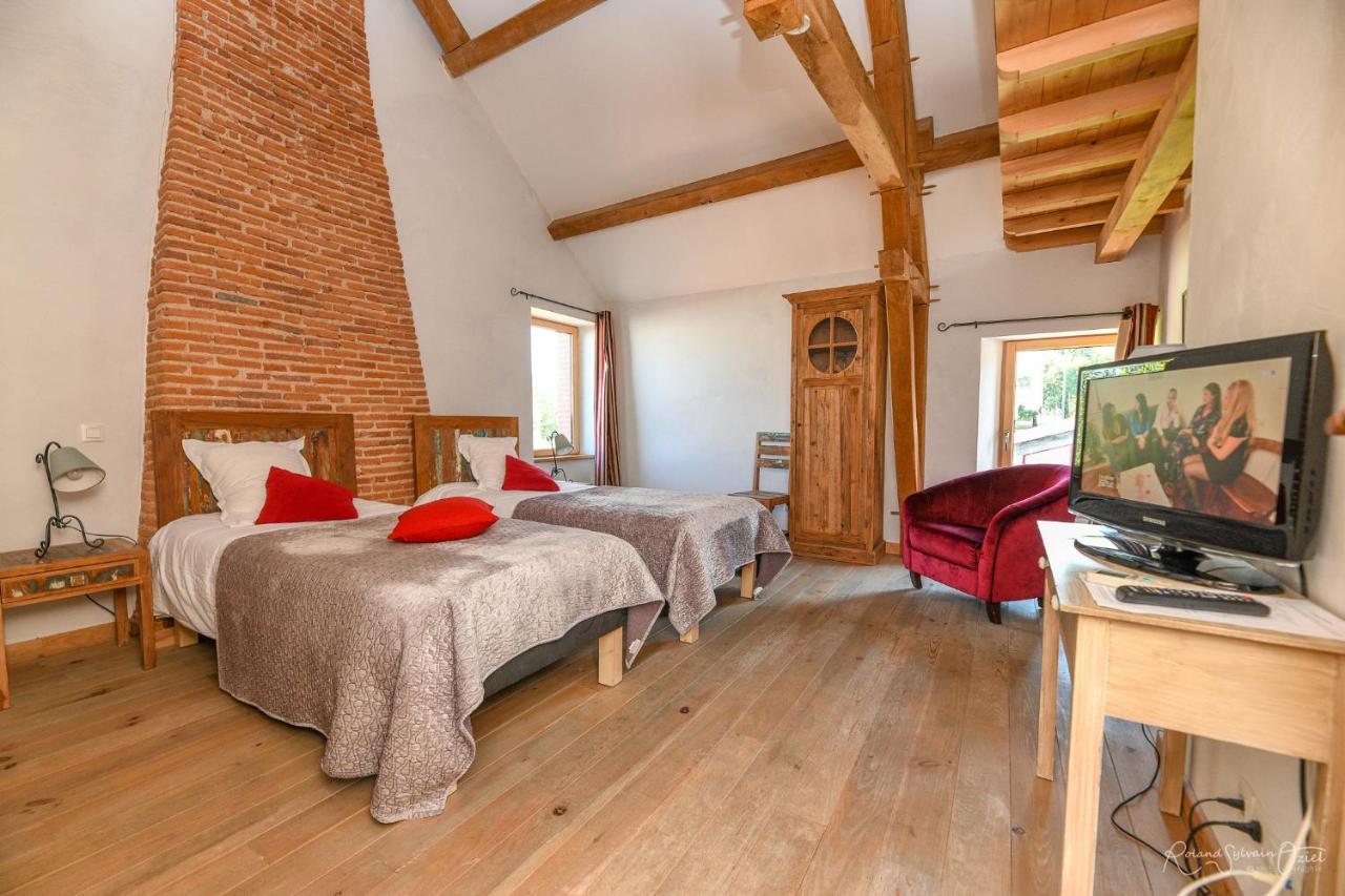 Le Manoir du Pas Jahan Couëron Extérieur photo