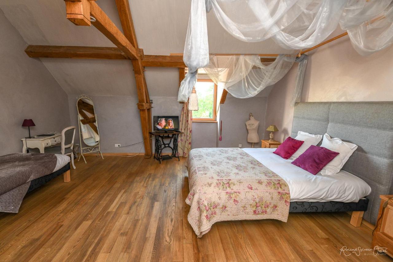 Le Manoir du Pas Jahan Couëron Extérieur photo