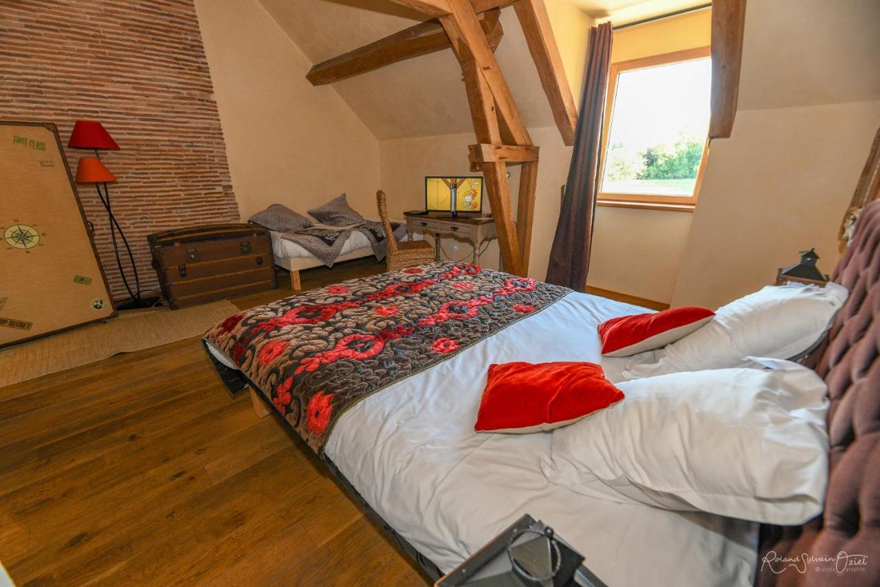 Le Manoir du Pas Jahan Couëron Extérieur photo
