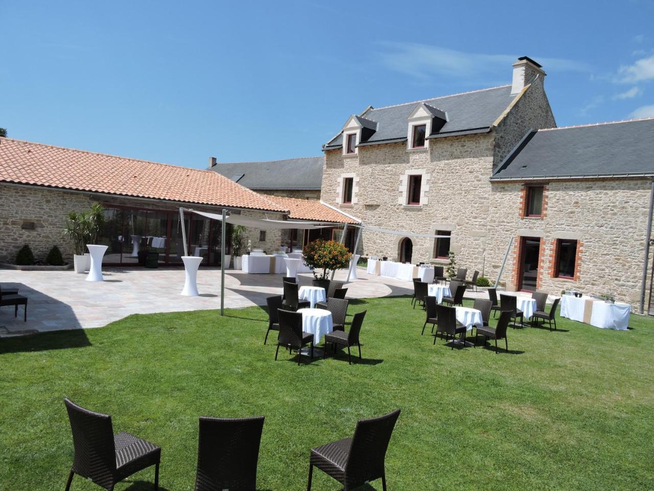 Le Manoir du Pas Jahan Couëron Extérieur photo